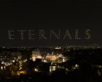 Eternals illumina Roma: il nuovo film Marvel conquista il cielo della città (VIDEO)
