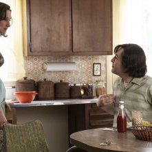 I molti santi del New Jersey: Vera Farmiga e Michael Gandolfini in una scena del film