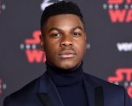 John Boyega: 'Le critiche a Star Wars? Anche Robert Pattinson parla male di Twilight”