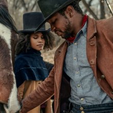 The Harder They Fall: Zazie Beetz e Jonathan Majors