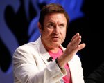 Simon Le Bon dei Duran Duran: 'Ordinavamo la droga con il servizio in camera durante i tour'