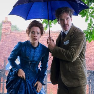 Il visionario mondo di Louis Wain: Benedict Cumberbatch e Claire Foy in una scena del film