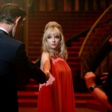 Ultima notte a Soho: Matt Smith, Anya Taylor-Joy durante una scena