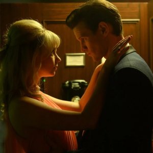 Ultima notte a Soho: Matt Smith, Anya Taylor-Joy in una scena