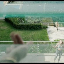 Friends And Strangers: una scena