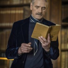 Napoleone. Nel nome dell'arte: Jeremy Irons in una sequenza