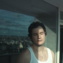 Non cadrà più la neve: Alec Utgoff in una scena del film