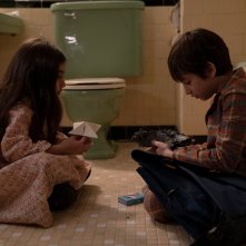 Invasion: Tara Moayedi e Azhy Robertson nel quarto episodio