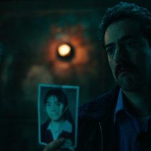 Narcos: Mexico 3: una scena della serie Netflix
