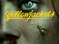 Yellowjackets 2: le nuove immagini della serie ci anticipano la Van adulta di Lauren Ambrose