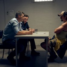 Chi è senza peccato - The Dry: Eric Bana, Keir O'Donnell e Matt Nable in una scena