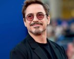 Robert Downey Jr. è una piñata umana al compleanno della figlia (VIDEO)