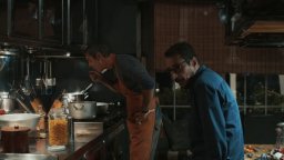 Per Tutta La Vita - Clip Tutti A Cena