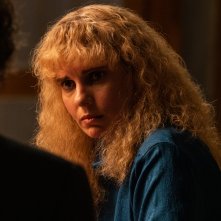 Maradona: Sogno benedetto - Julieta Cardinali in una scena della serie Amazon