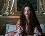 Rosaline: Kaitlyn Dever rivuole indietro Romeo nel trailer
