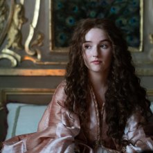 Rosaline: Kaitlyn Dever in una foto del film