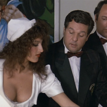 7 Chili In 7 Giorni: Renato Pozzetto e Carlo Verdone in una scena con un'infermiera sexy