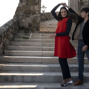 Promises: Alice Maselli, Leon Hesby in una scena del film