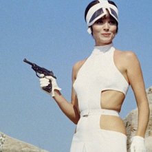 La decima vittima: Elsa Martinelli in una scena del film