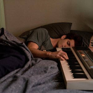 Tick, Tick... Boom!: Andrew Garfield in una scena del film