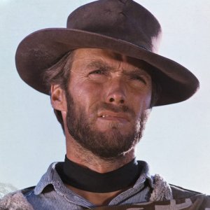 Il buono, il brutto, il cattivo: Clint Eastwood in una scena del film