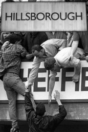 Locandina di Hillsborough