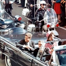 JFK Revisited: Through the Looking Glass, una foto del documentario