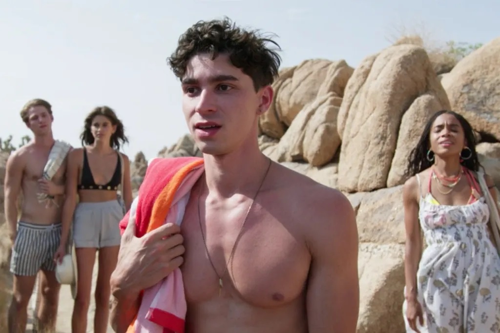 American Horror Story Death Valley, la recensione Movieplayer.it