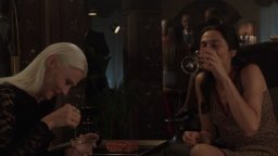 Trafficante Di Virus - Clip (1)