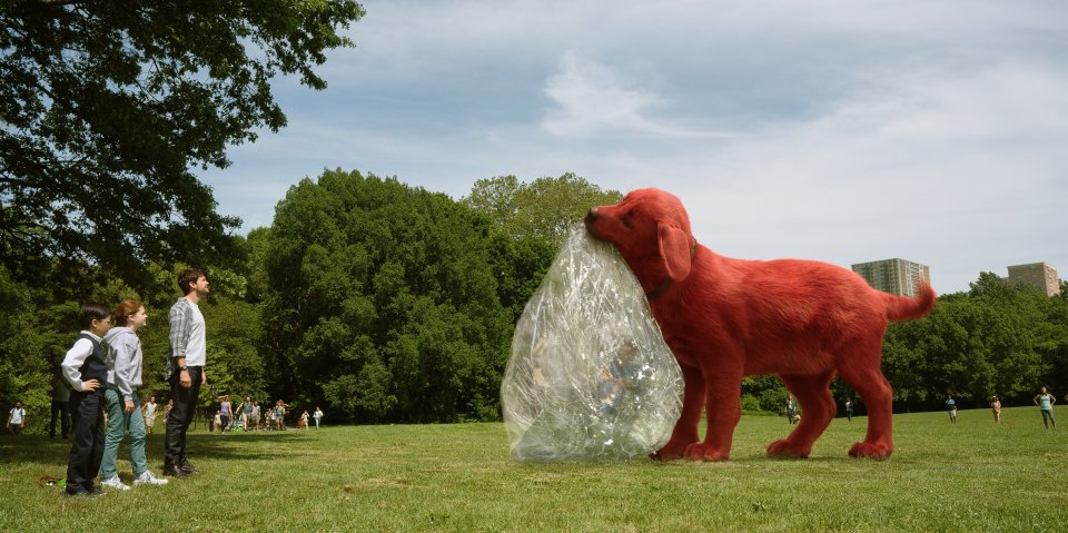 clifford il grande cane rosso la video intervista a jack whitehall e darby camp movieplayer it