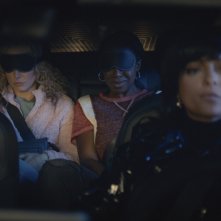 Qeenpins - Le regine del coupon: Kristen Bell e Kirby Howell-Baptiste in una sequenza