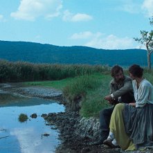 Re Granchio: Gabriele Silli e Maria Alexandra Lungu in una scena del film