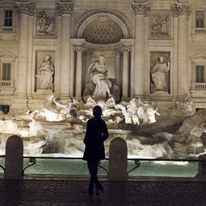 The Girl in the Fountain: una sequenza