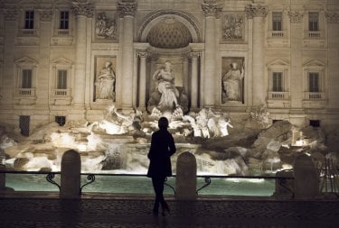 The Girl In The Fountain 3