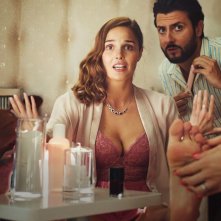 I Viziati: Camille Lou in una sequenza