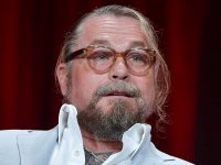 Kurt Sutter annuncia la nuova serie The Abandons, prodotta per Netflix