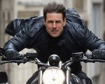 Mission: Impossible 8, Tom Cruise si cimenta in un'acrobazia da brividi