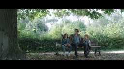 Altri Padri - Clip Abbracci Famiglia