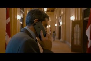 L'uomo Dei Ghiacci - The Ice Road - Clip 2