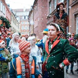 David e gli Elfi: una scena del film natalizio