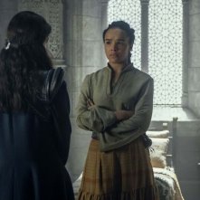 La ruota del tempo: Madeleine Madden in una scena del quinto episodio