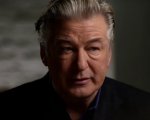 Alec Baldwin cancella il suo profilo Twitter dopo aver ammesso di non sentirsi in colpa per l'incidente