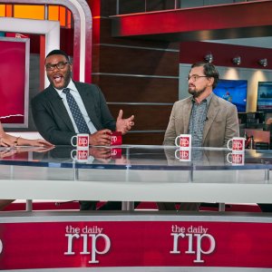 Don't Look Up: Cate Blanchet, Jennifer Lawrence, Leonardo DiCaprio e Tyler Perry in una scena