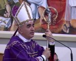 Il Vescovo di Noto ai bambini: 'Babbo Natale non esiste!'