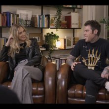 The Ferragnez: Chiara Ferragni e Fedez in un momento della serie Amazon