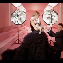 The Ferragnez: Chiara Ferragni e Fedez in una scena della serie Amazon