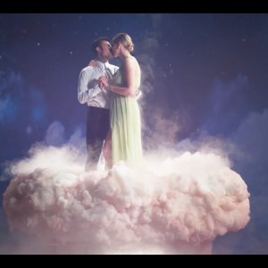 The Ferragnez: Chiara Ferragni e Fedez in una immagine della serie Amazon