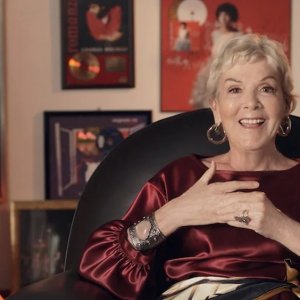 Caterina Caselli - Una vita, cento vite: Caterina Caselli in una scena