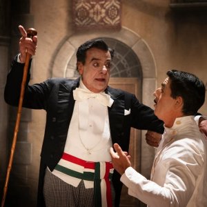 I fratelli De Filippo: Giancarlo Giannini e Biagio Izzo in una scena del film