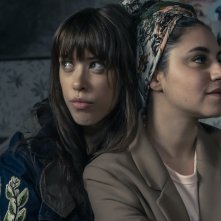 Nimby - Not in My Bakckyard: Almila Bagriacik, Susanna Pukkila in una scena del film